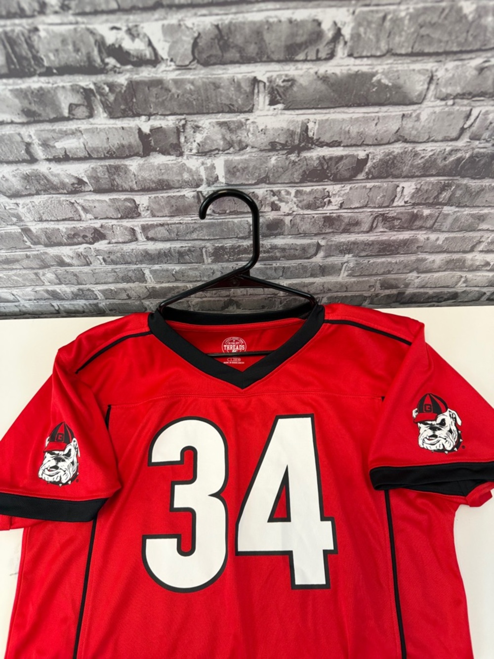 Georgia Bulldogs Sports Jersey Shirt with Number 34 - Picture 12 of 12